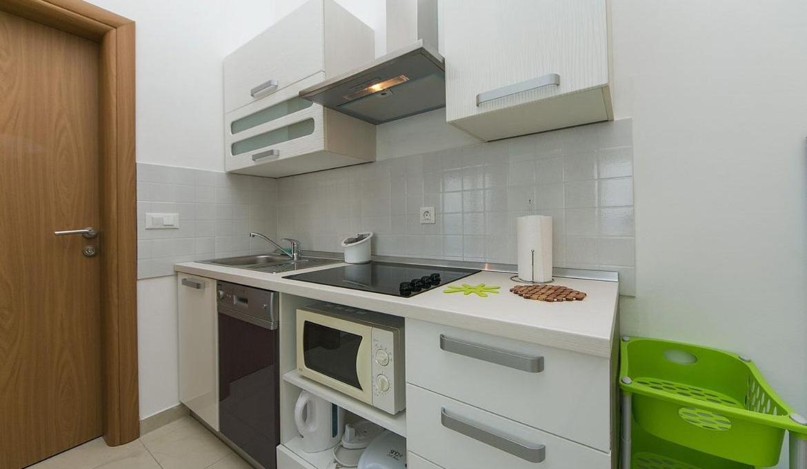 Villa Issea Brela Bagian luar foto