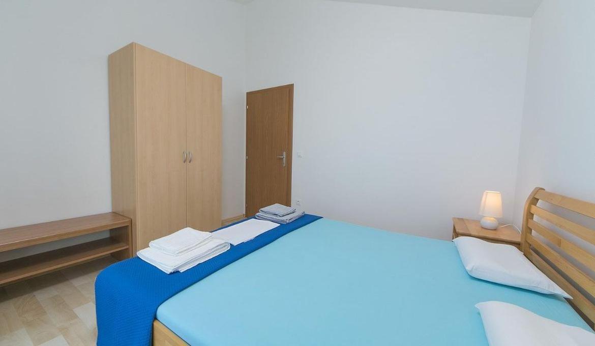 Villa Issea Brela Bagian luar foto