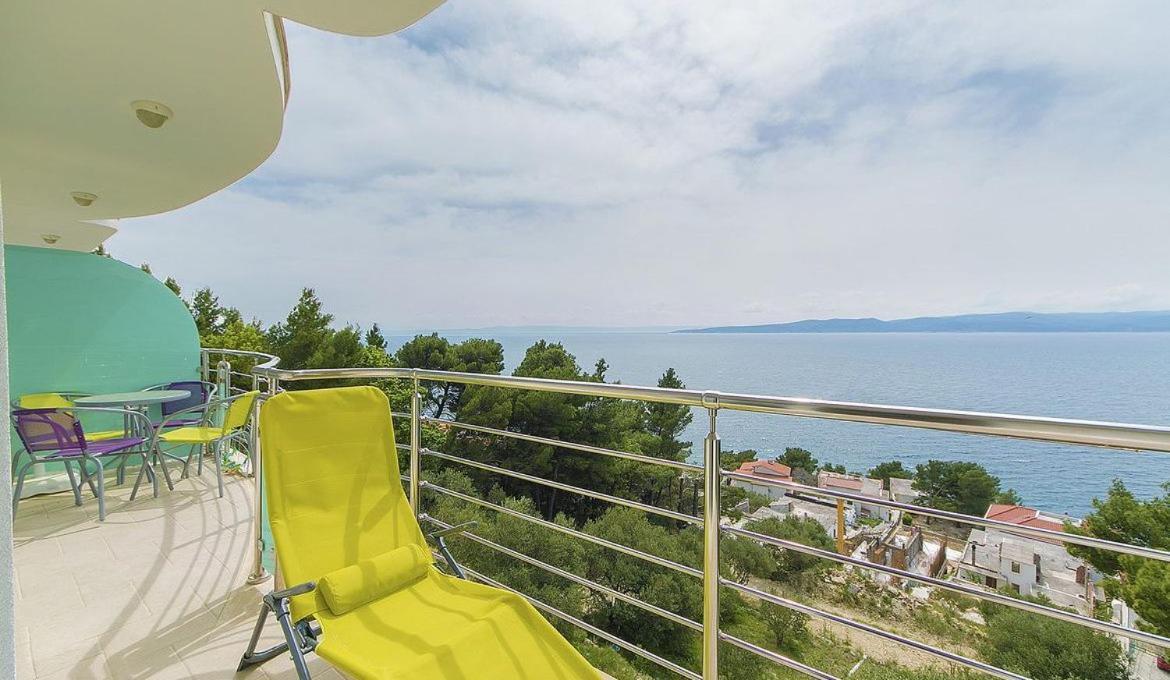Villa Issea Brela Bagian luar foto